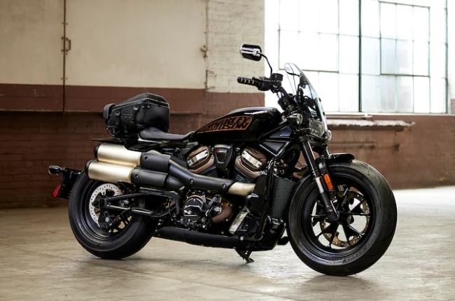 Harley davidson roadster 2021 best sale