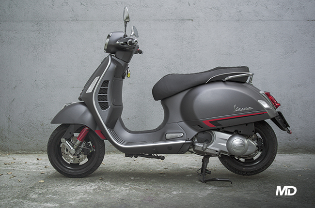 Discover the original Vespa accessories, for all models