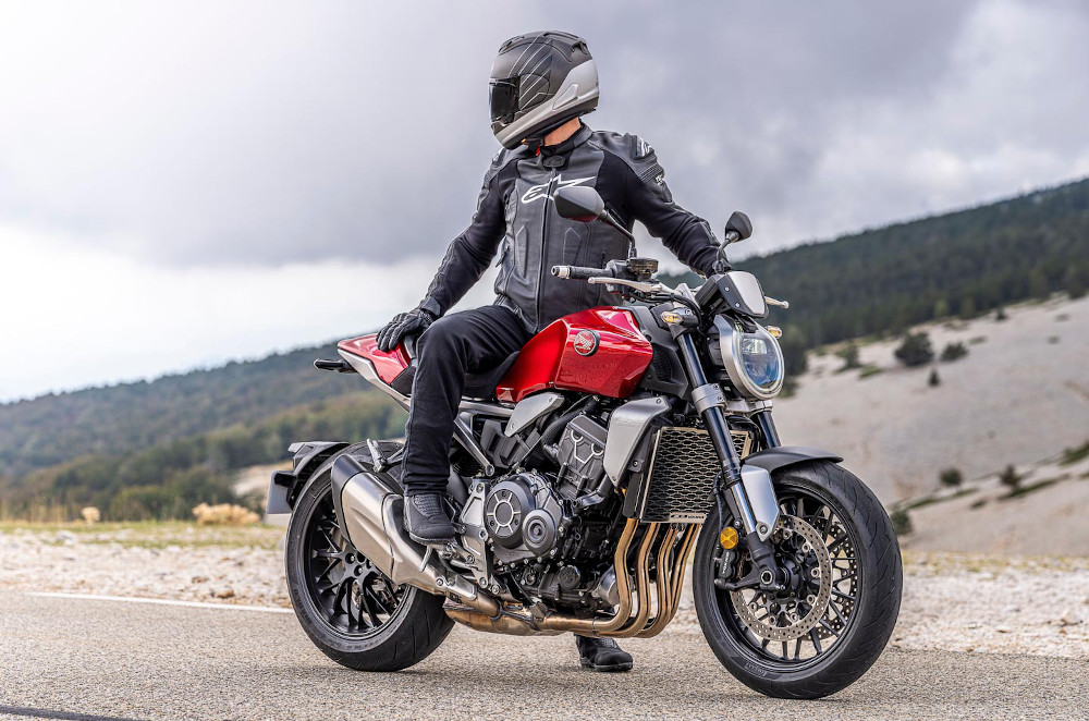 Gsx s1000 vs cb1000r discount